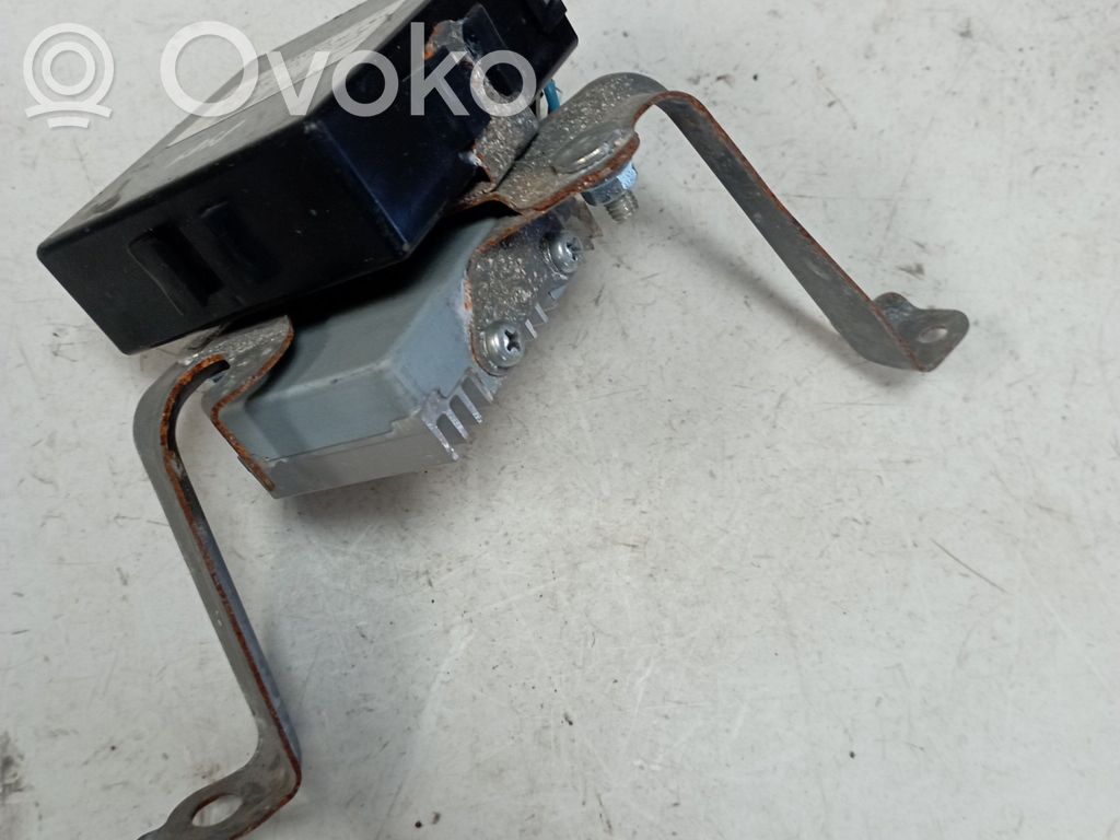 Hand brake control module   8905078011