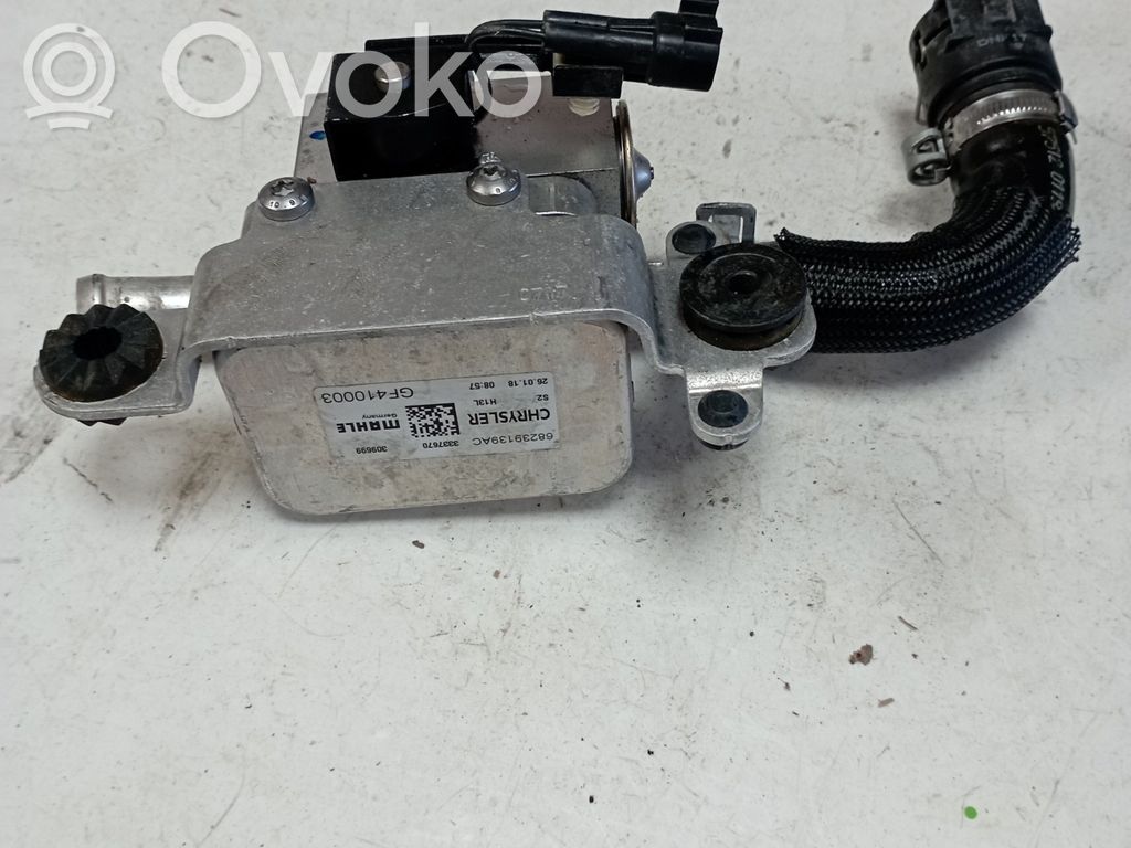Electric car engine cooler   GF418002