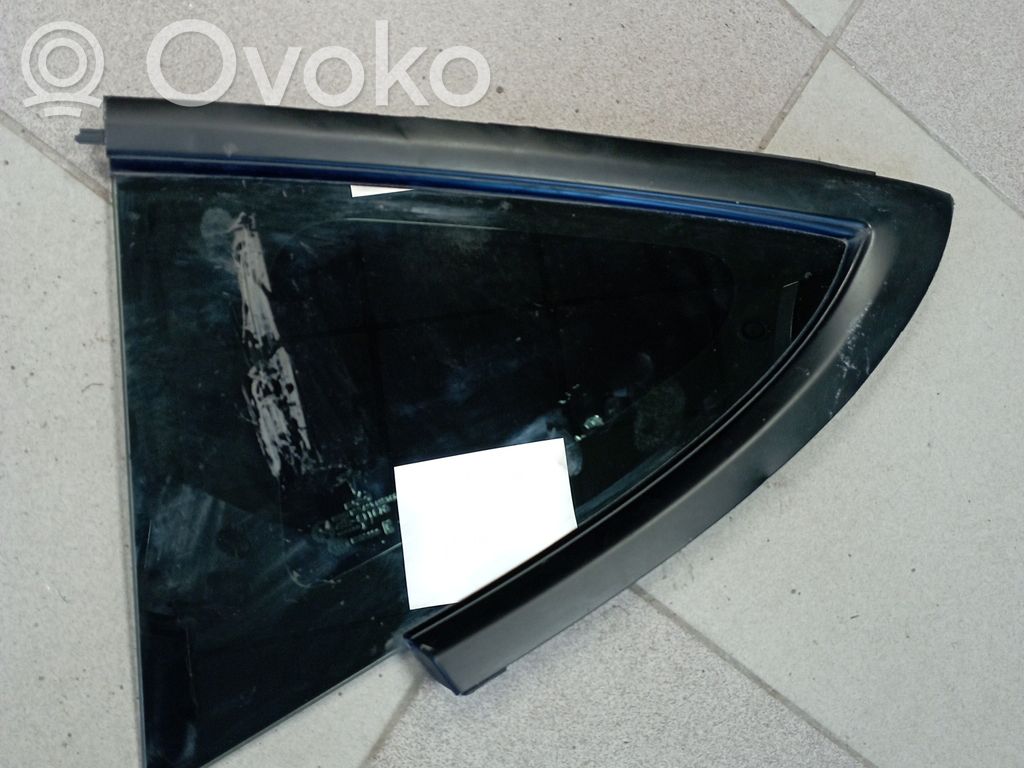 Tesla Model 3 Rear side window 