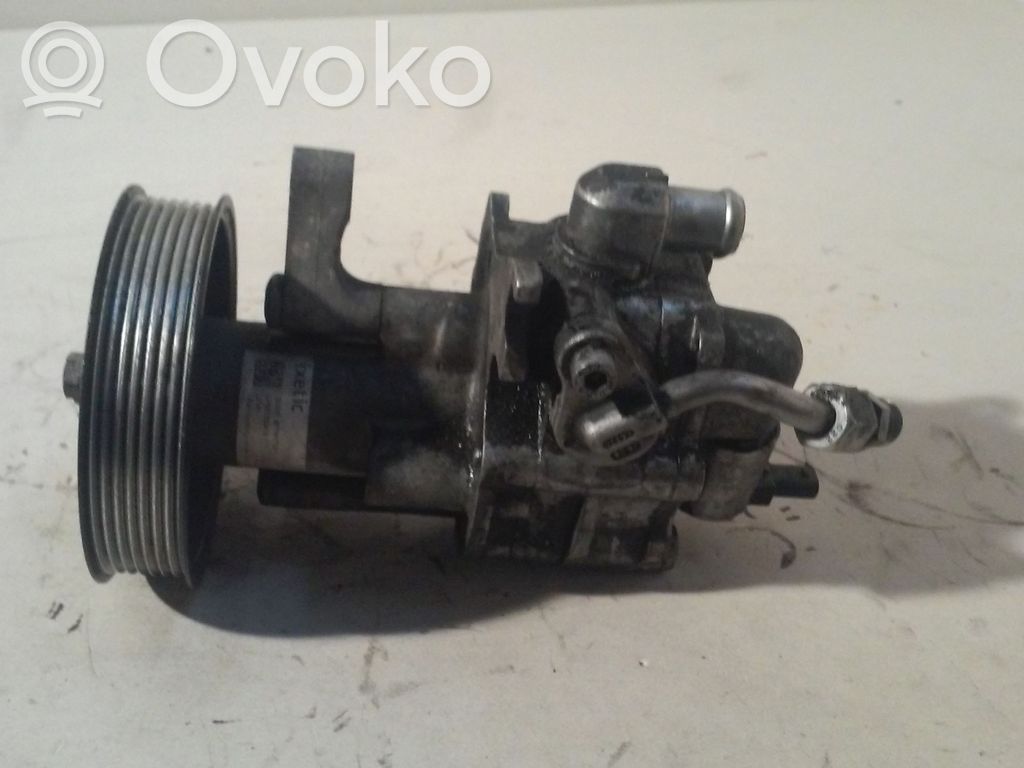 BMW 7 F01 F02 F03 F04 Power steering pump 