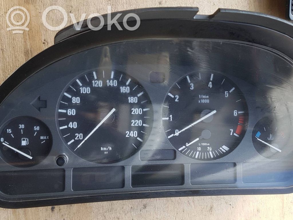 Speedometer (instrument cluster)   87001374,87001313