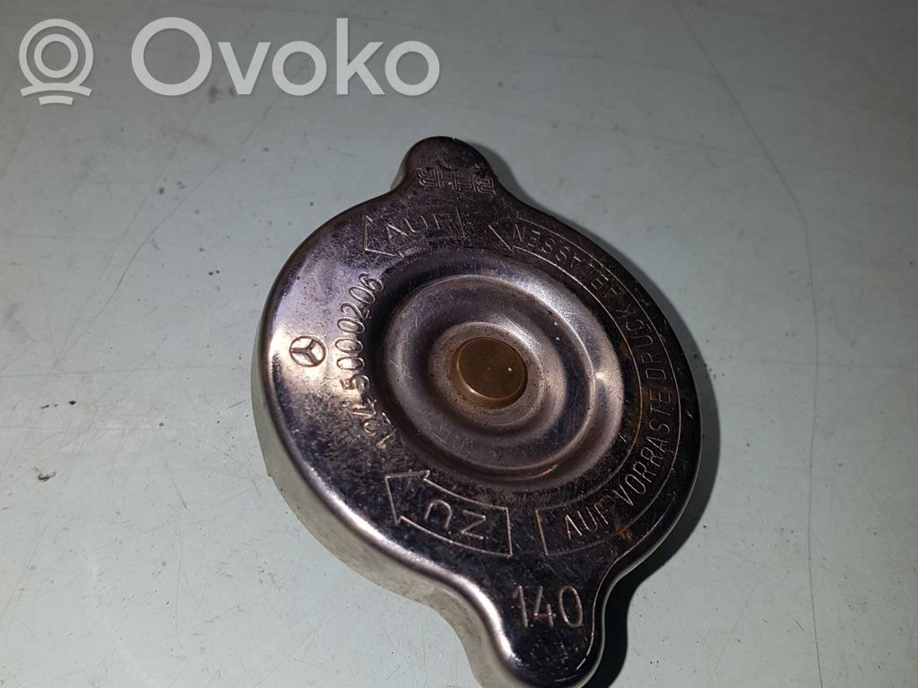 Mercedes-Benz Vito Viano W638 Korek zbiornika wyrównawczego chłodziwa 