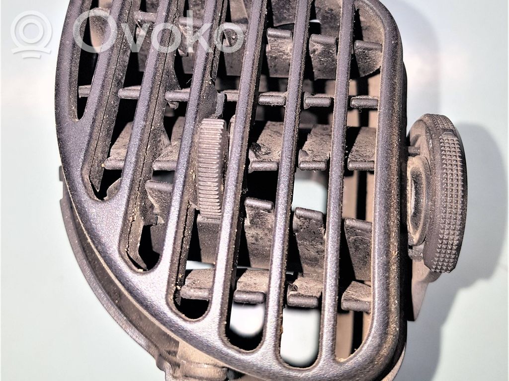 Ford Transit Centrinės oro grotelės 