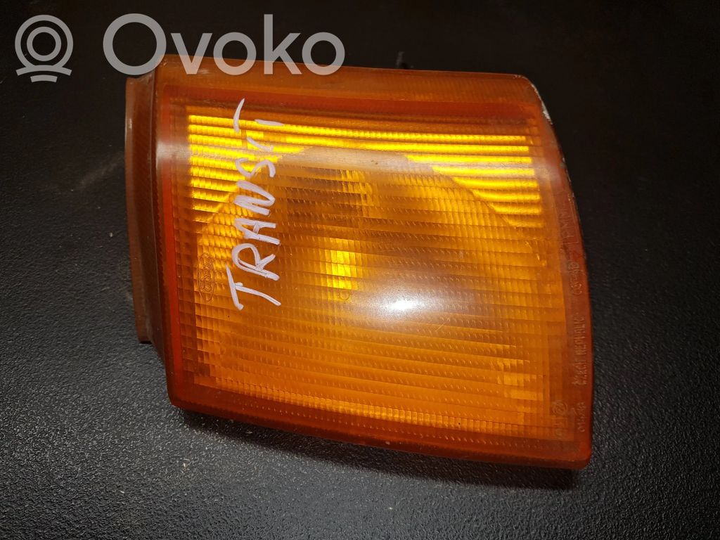 Front indicator light   95VG13369AA