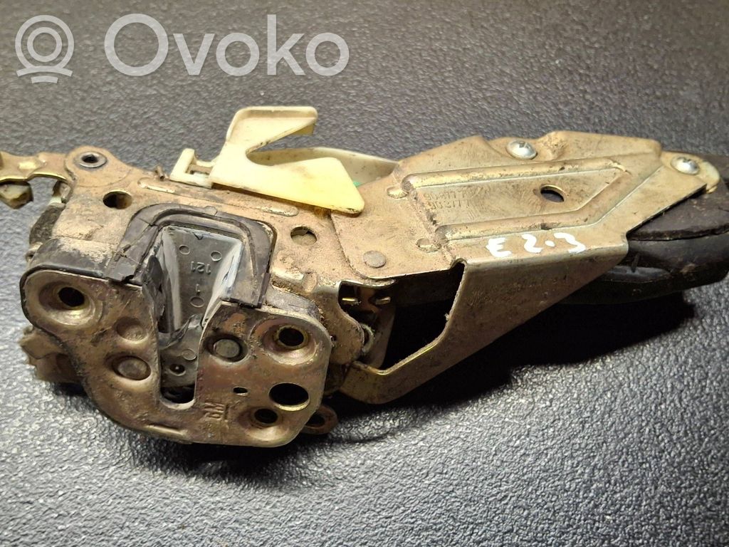 Opel Calibra Front door lock 