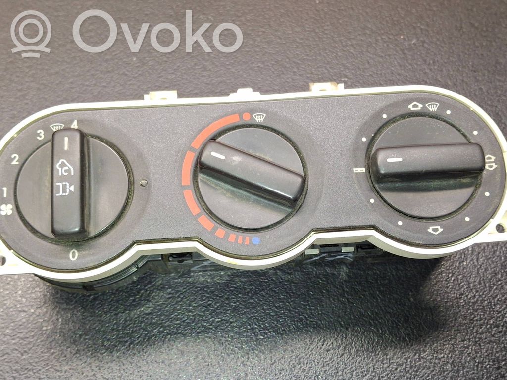 Volkswagen II LT Unitate control climatizare 