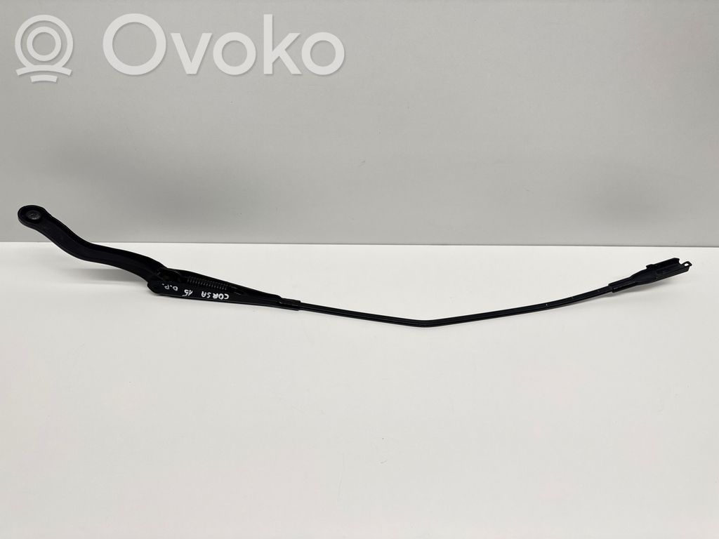Opel Corsa E Front wiper blade arm 