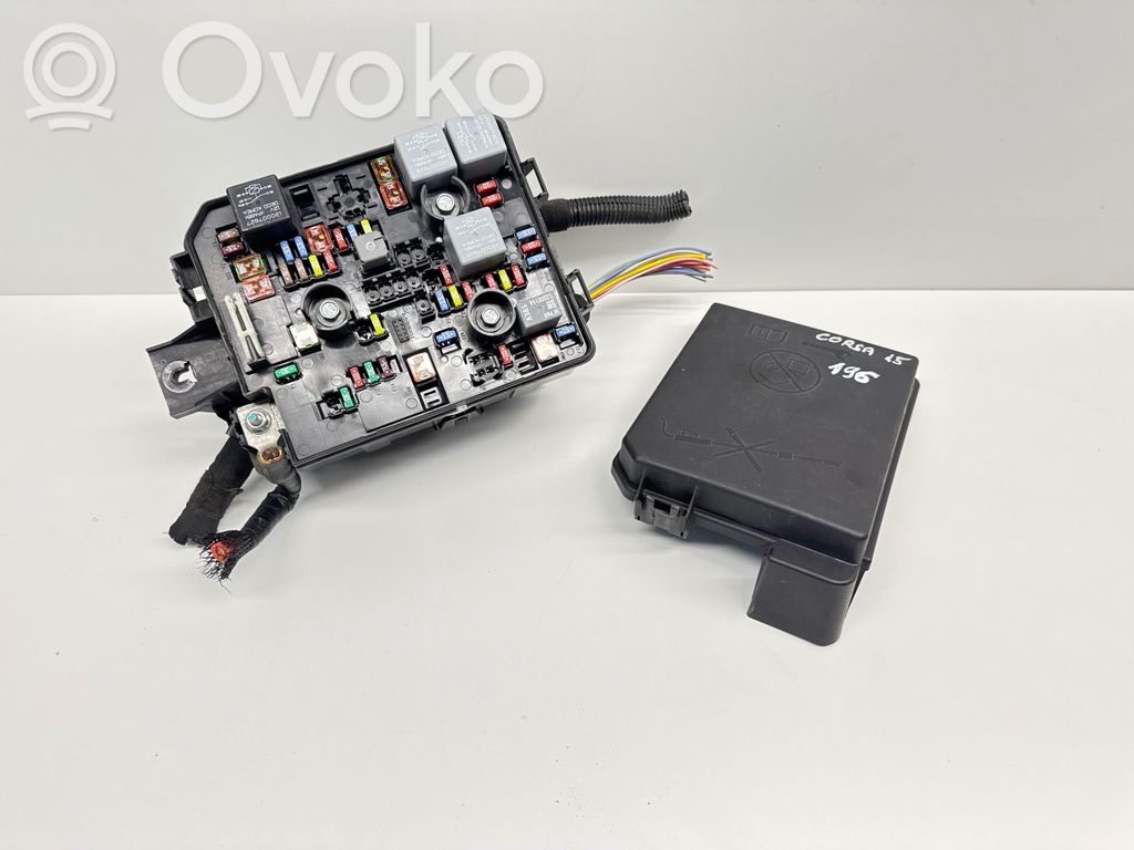 Opel Corsa E Fuse box set 