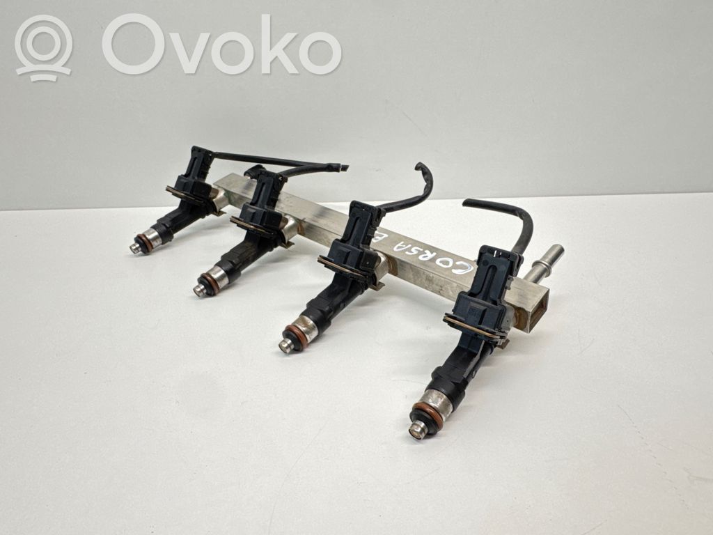 Opel Corsa E Fuel injectors set 