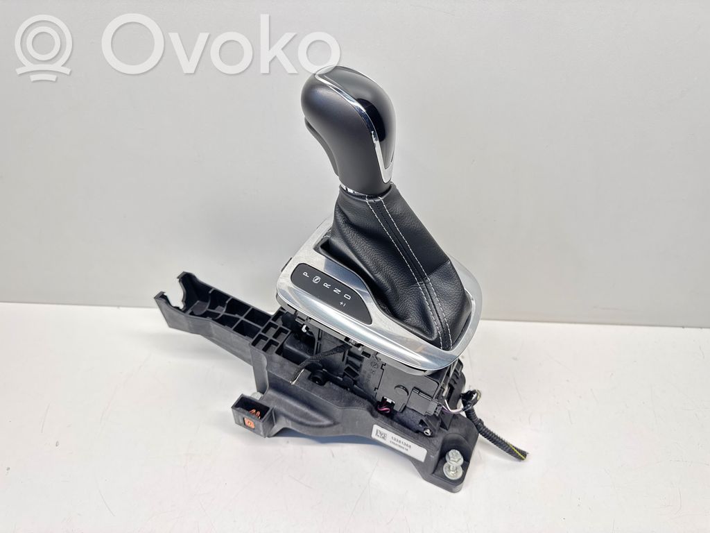 Opel Astra K Gear shifter/selector 