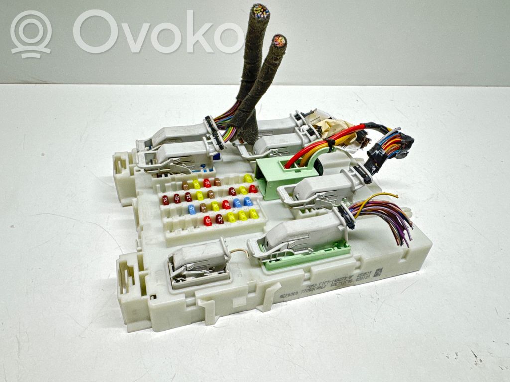 Ford Focus Comfort/convenience module 