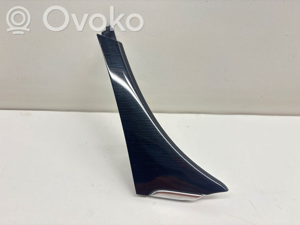 Opel Insignia A Kojelaudan hansikaslokeron lista 
