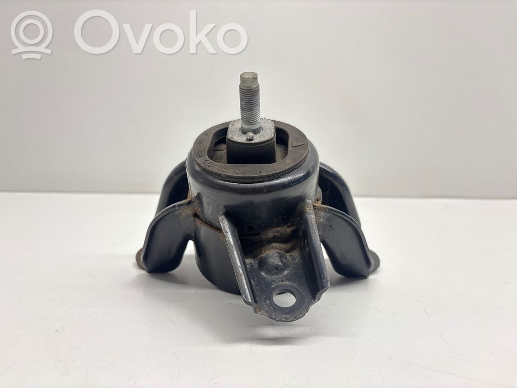 KIA Ceed Engine mount bracket 
