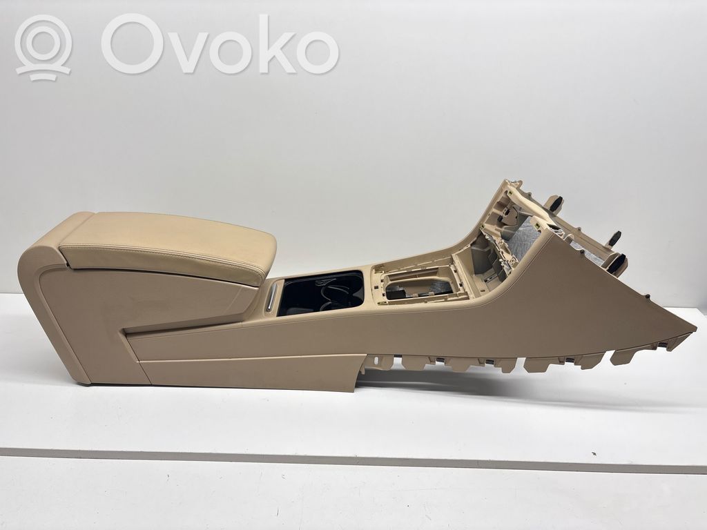 Volkswagen PASSAT B7 Podłokietnik tunelu środkowego 
