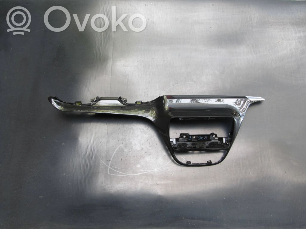Peugeot 208 I Rivestimento pannello centrale del cruscotto 