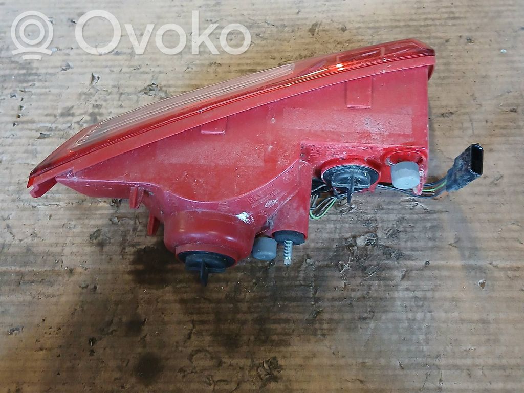 Renault Laguna III Takaluukun takavalot 