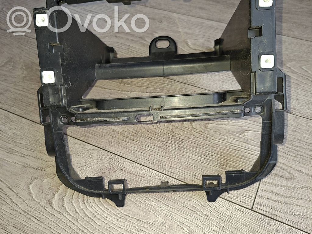 Renault Trafic III (X82) Konsola środkowa / Radio / GPS 