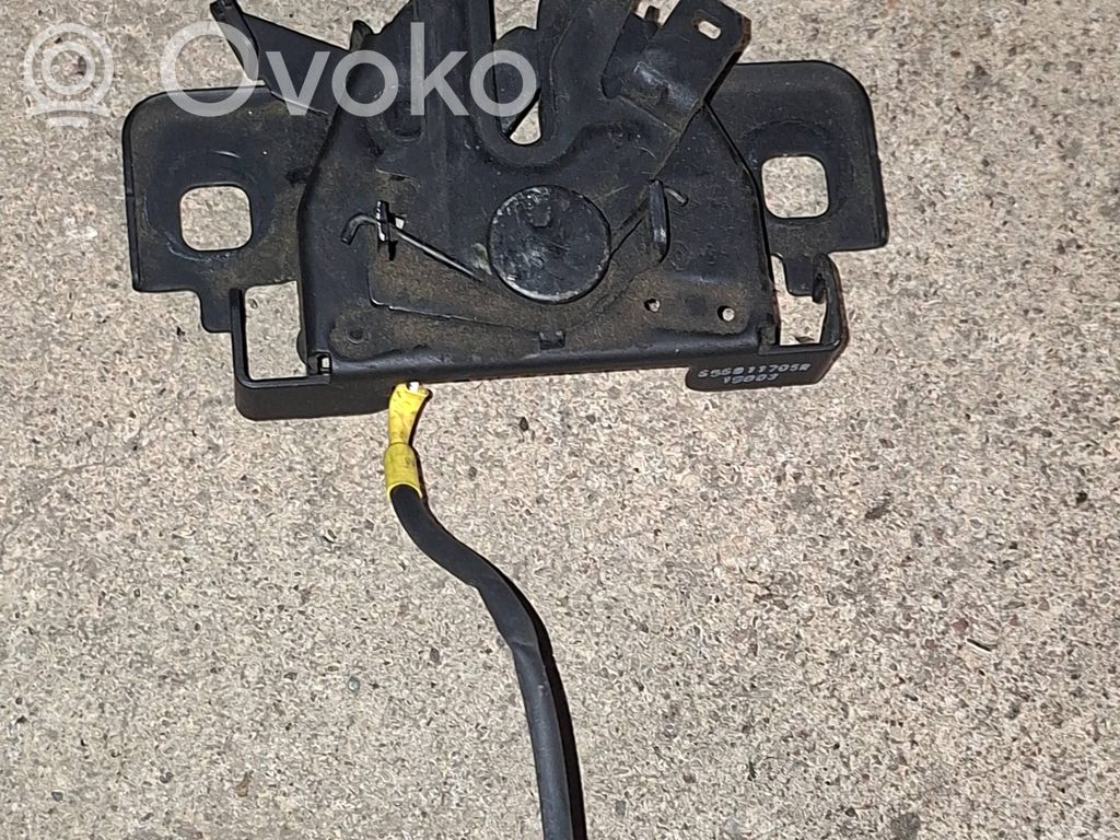 Renault Clio IV Engine bonnet/hood lock/catch 