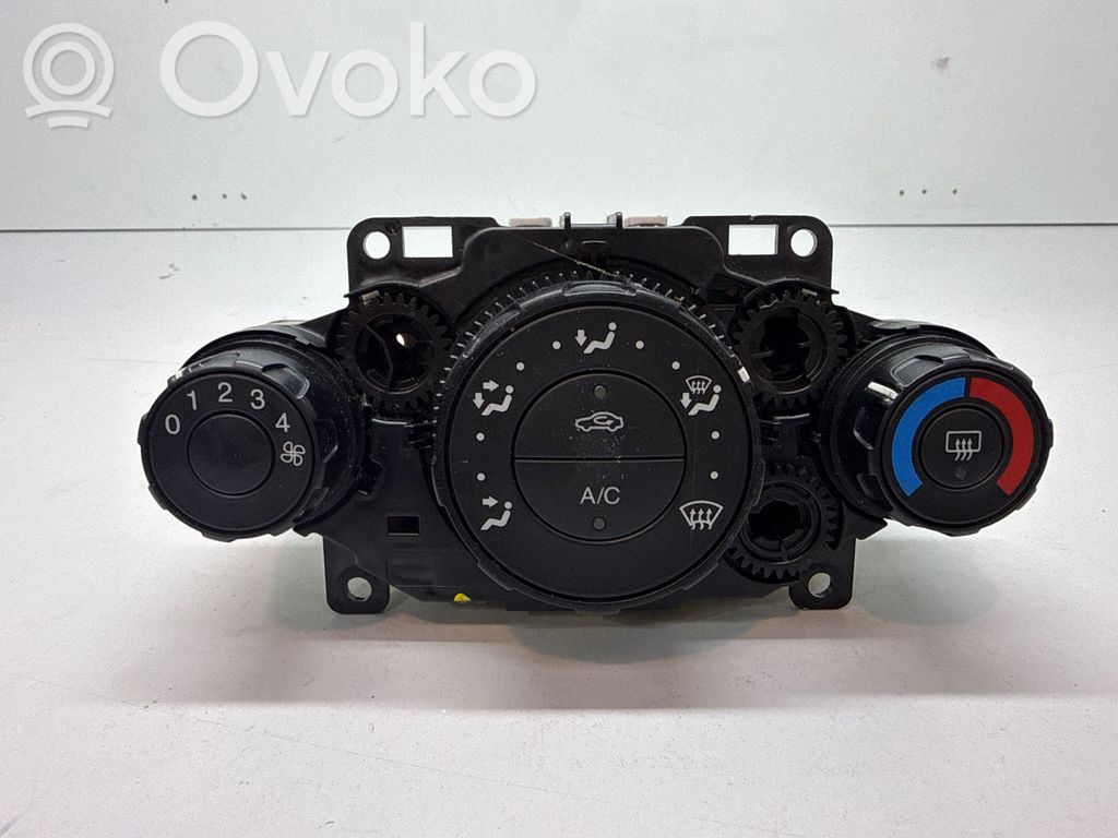Ford Fiesta Climate control unit 