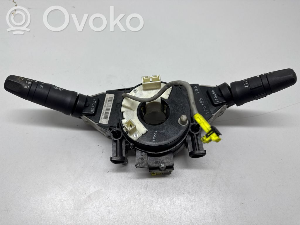 Nissan Note (E11) Multifunctional control switch/knob 
