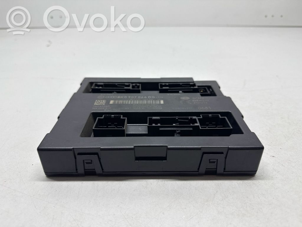 Module confort   8K0907064DC,8K0907064DQ,8K0907064DD