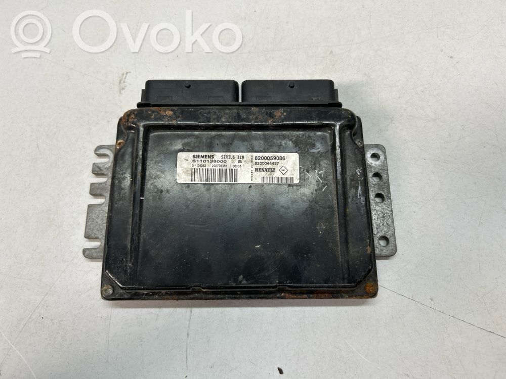 Engine control unit/module   8200059086,S110138000