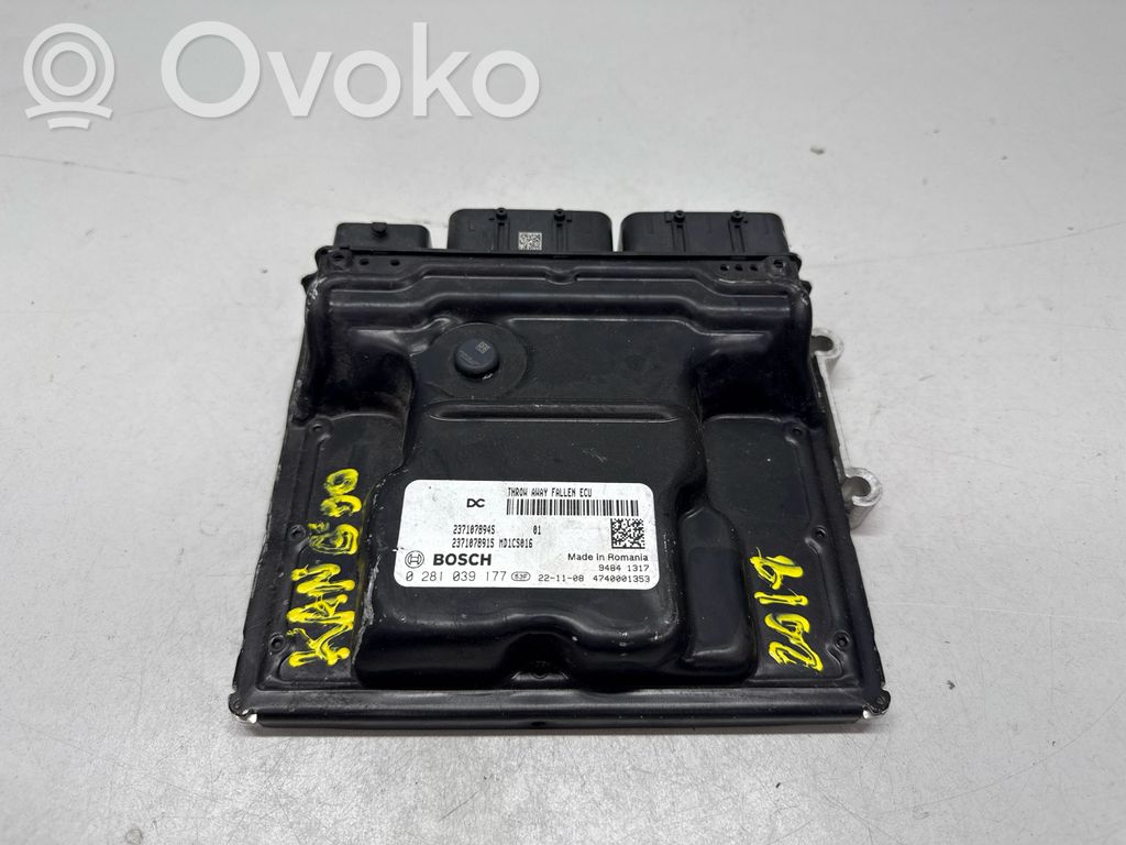 Renault Kangoo II Engine control unit/module 