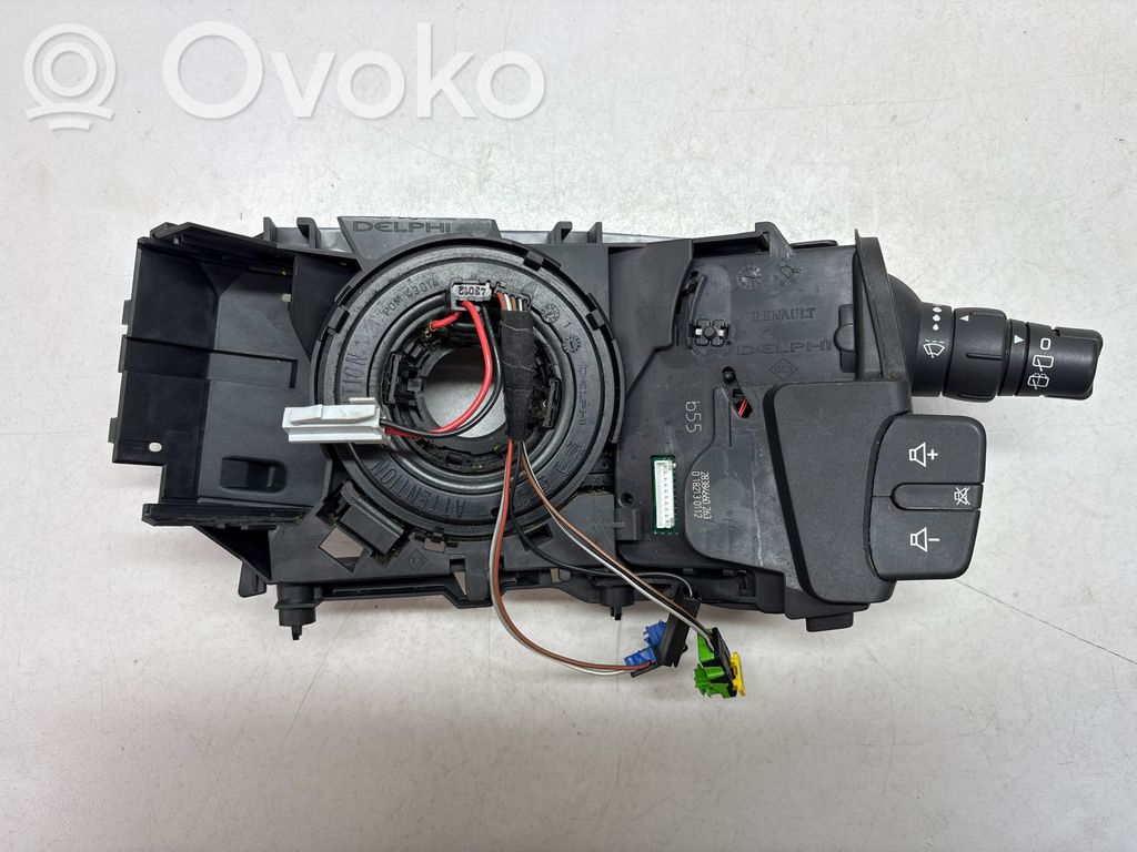 Renault Clio III Palanca de control del limpiaparabrisas 