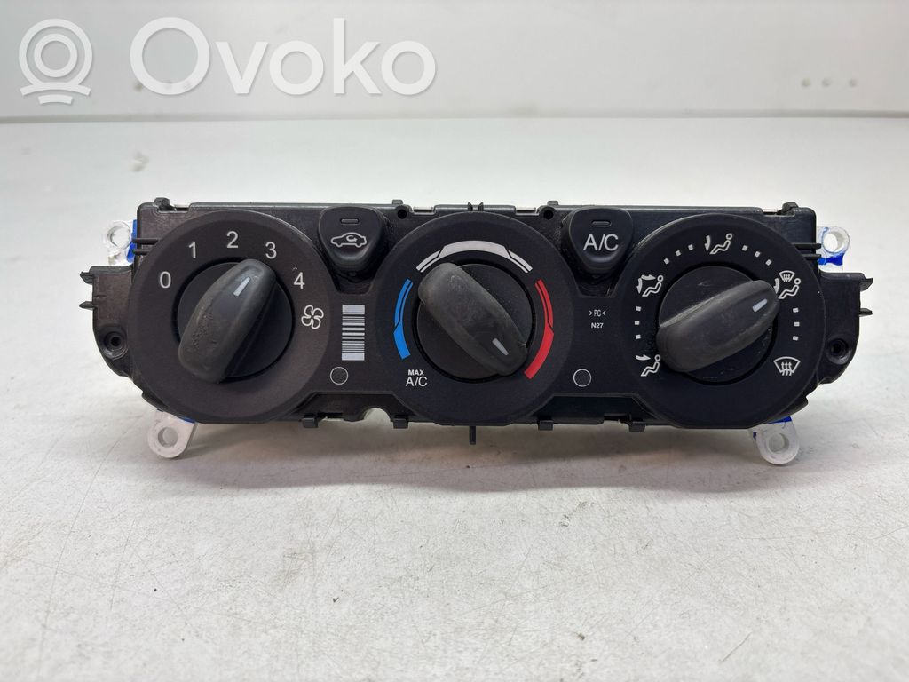 Climate control unit   BM5T18549