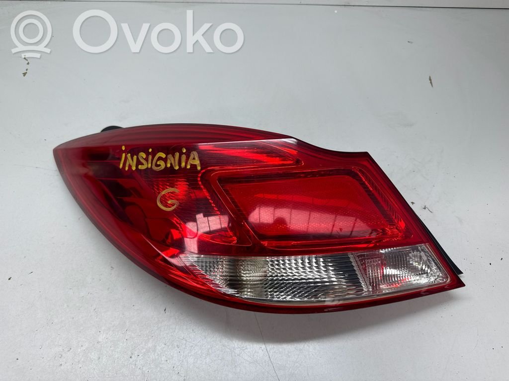 Opel Insignia A Aizmugurējais lukturis virsbūvē 