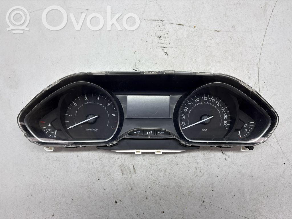 Peugeot 2008 I Licznik / Prędkościomierz 