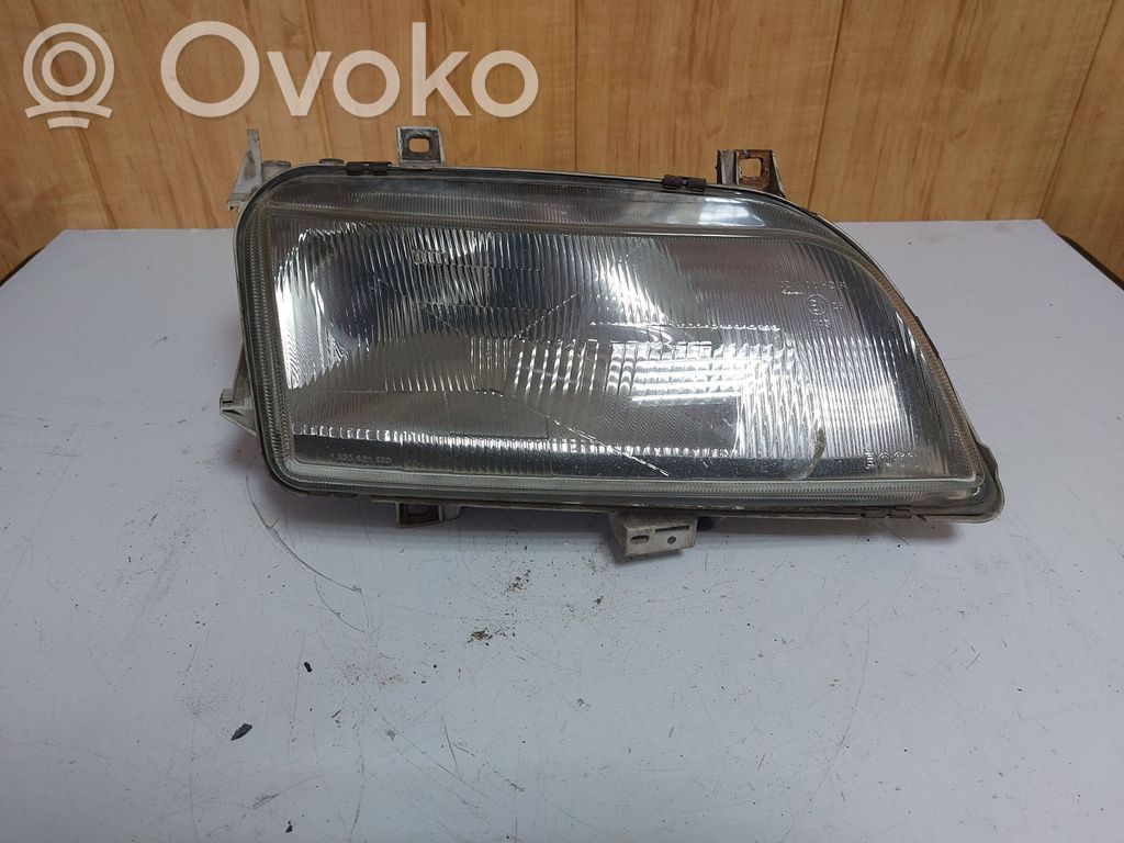 Volkswagen Sharan Lampa przednia 