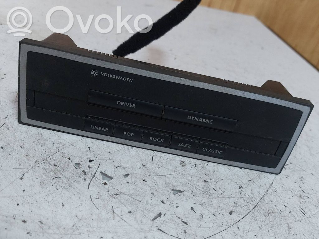 Volkswagen PASSAT B5.5 Radio/CD/DVD/GPS head unit 