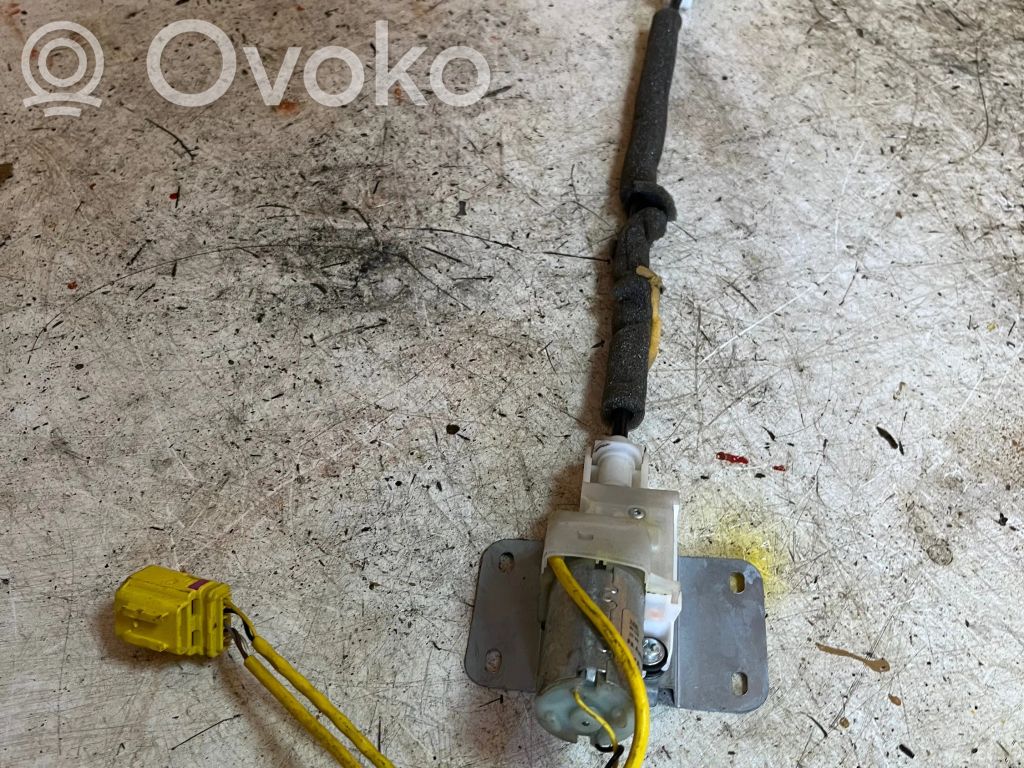 Audi A8 S8 D3 4E Silniczek regulacji pasów bezpieczeństwa 