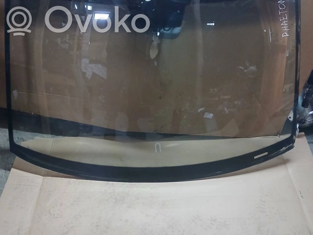 Volkswagen Phaeton Front windscreen/windshield window 
