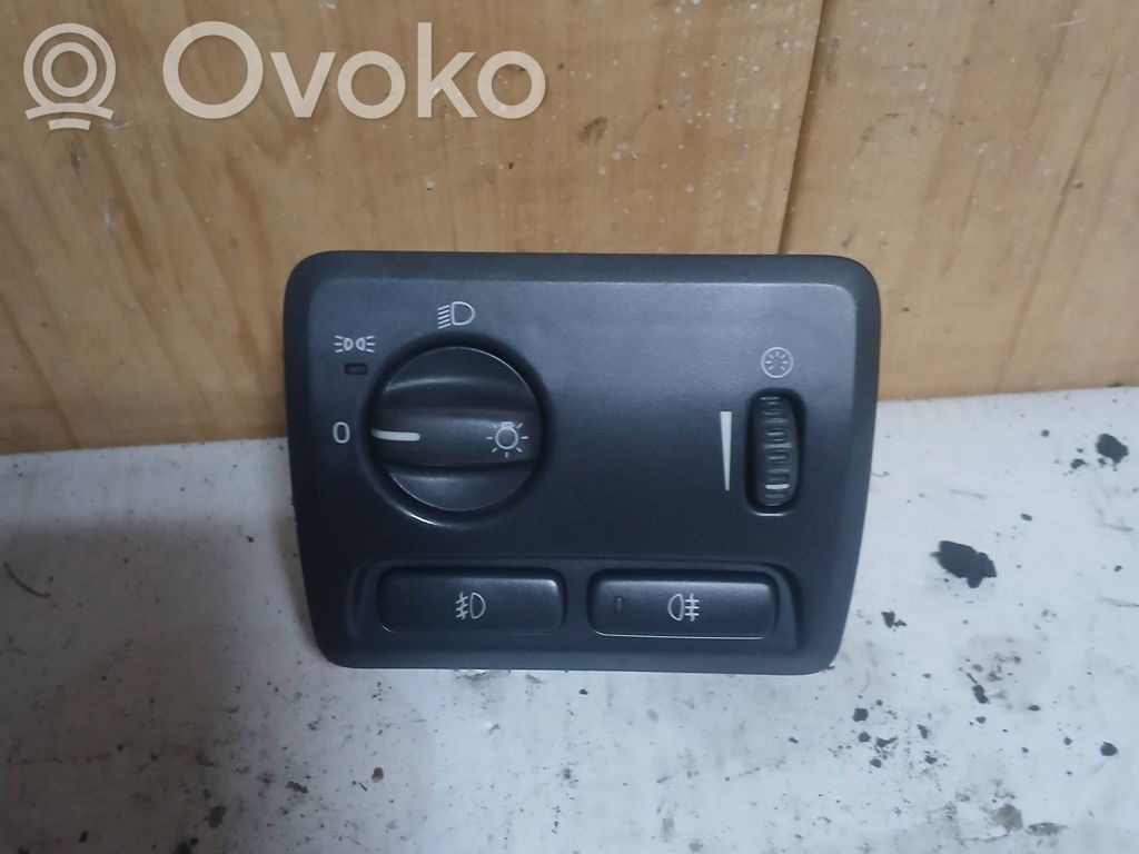 Volvo XC70 Light switch 