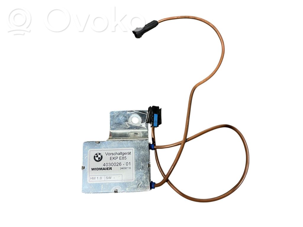 BMW Z4 E85 E86 Antenos stiprintuvas 