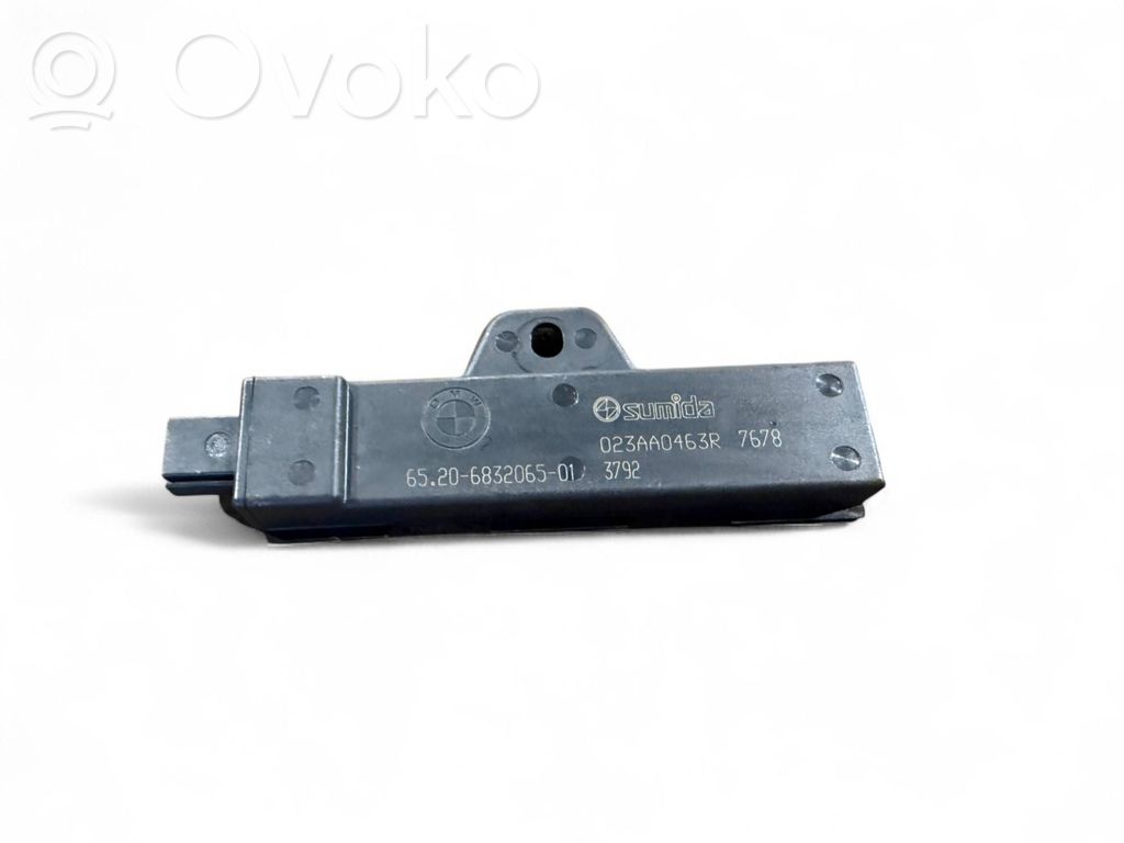 BMW 3 G20 G21 Radion pystyantenni 