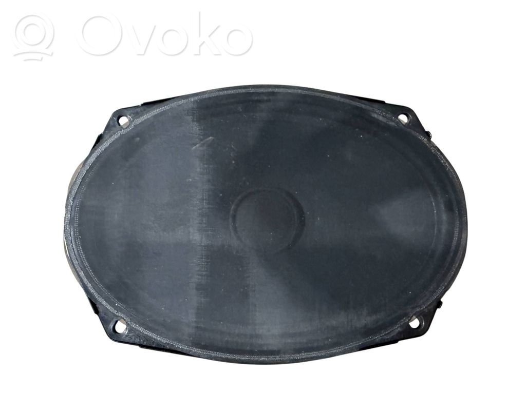 Chrysler Pacifica Front door speaker 