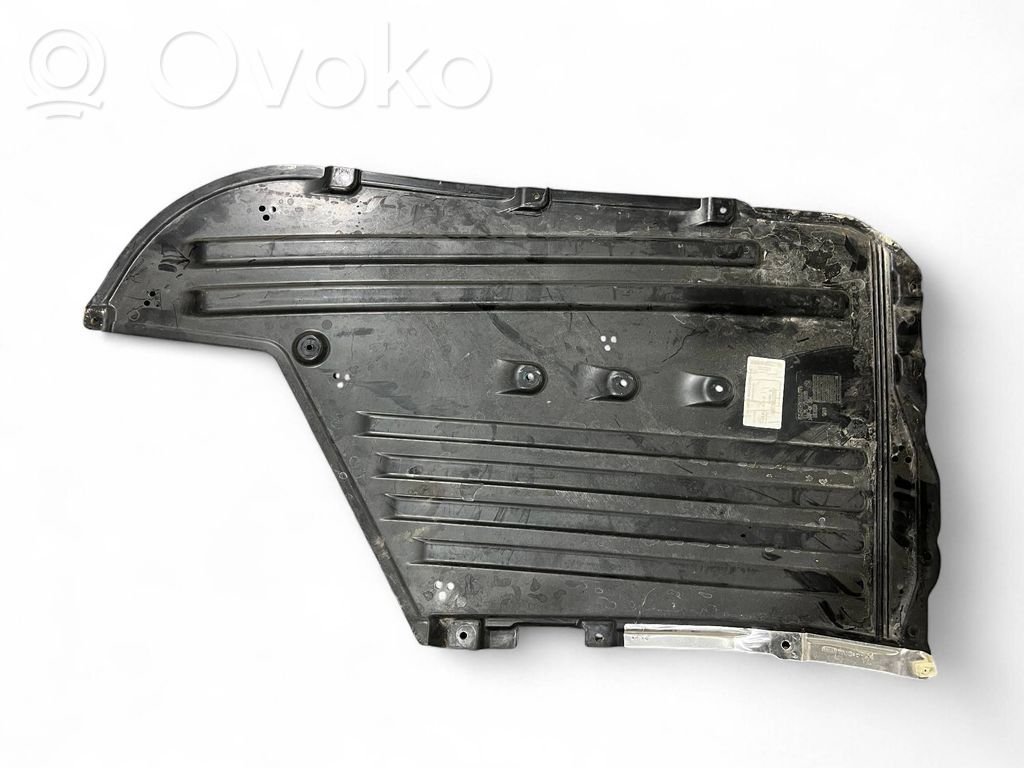 BMW M5 F90 Osłona środkowa podwozia 