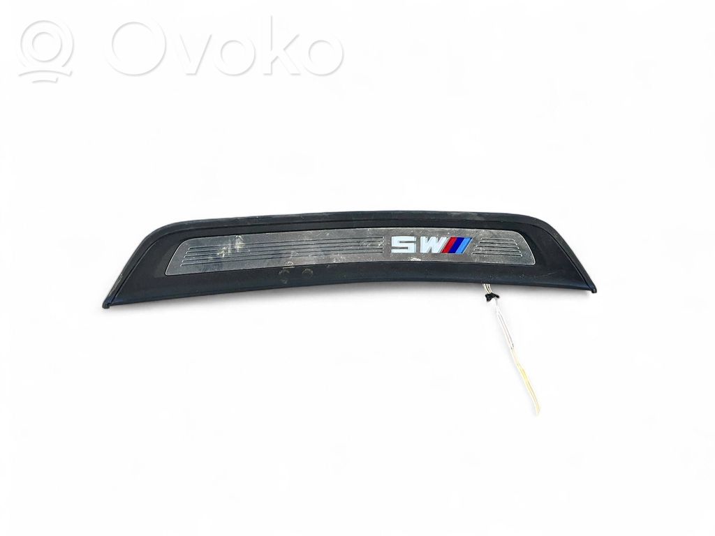 BMW M5 F90 Listwa progowa tylna 