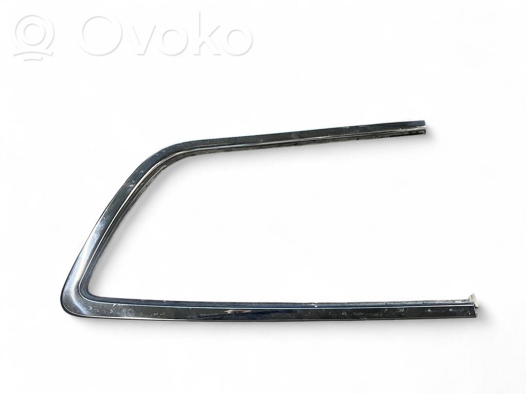 Moldura del vidrio lateral trasero   68227297AD