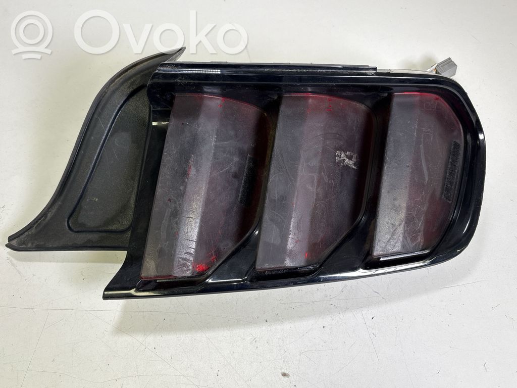Ford Mustang VI Takavalot 