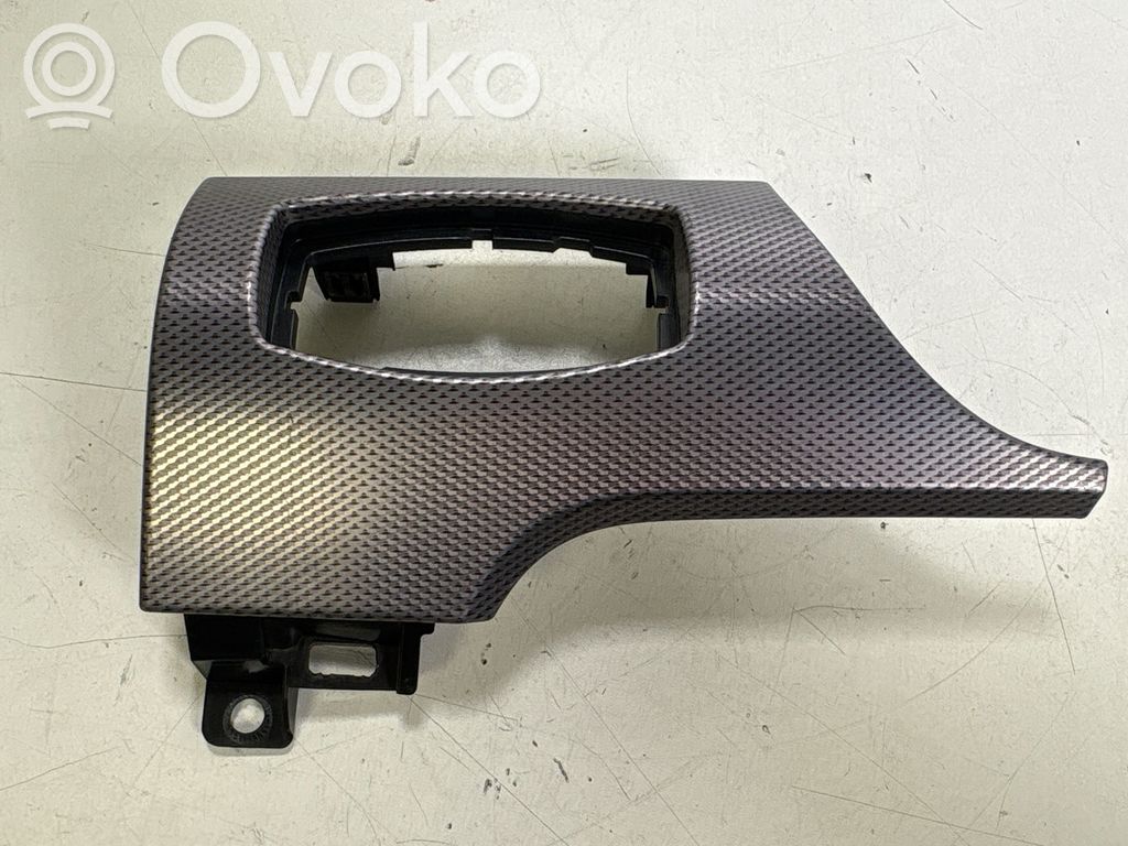 Ford Mustang VI Ramka deski rozdzielczej 