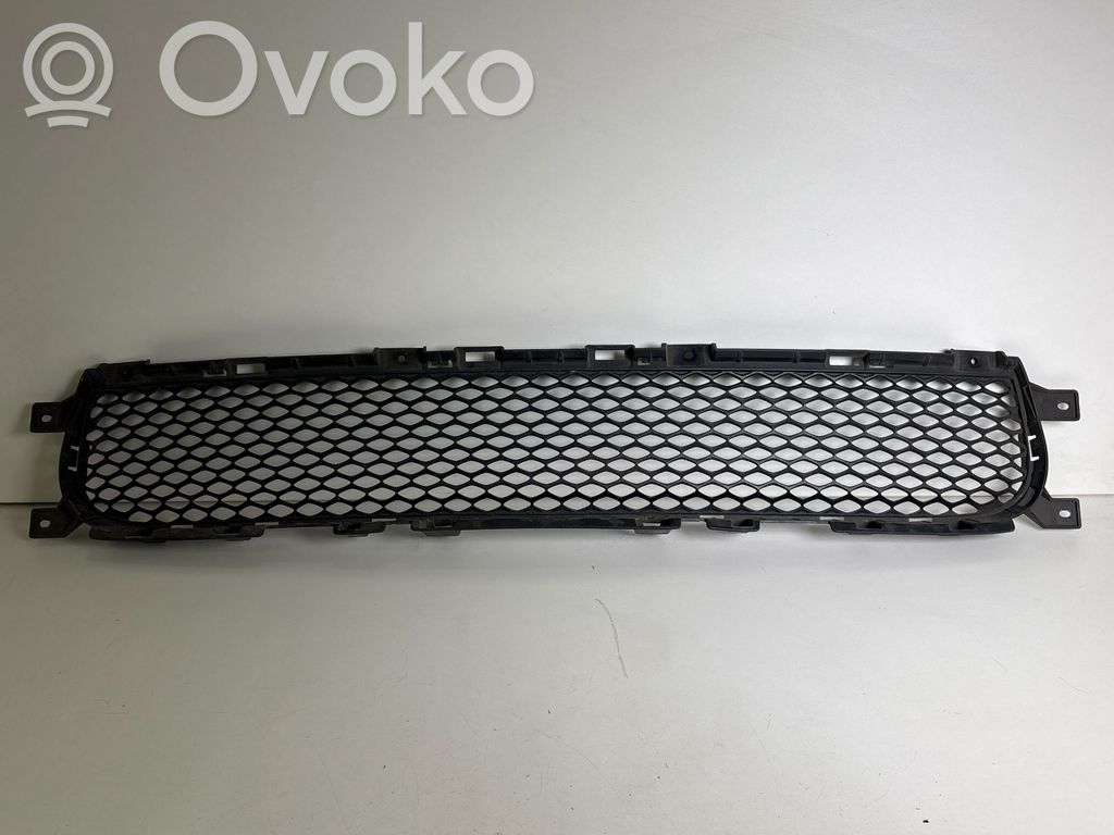 Dodge Durango III Front bumper lower grill 