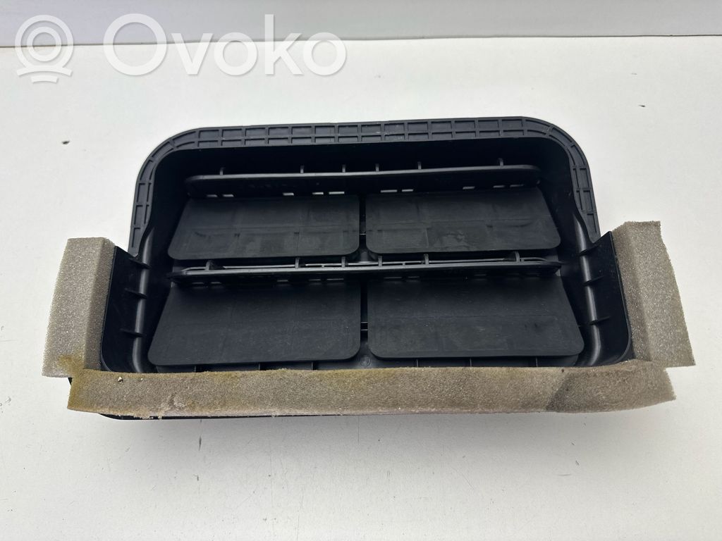 Subaru Outback (BT) Quarter panel pressure vent 
