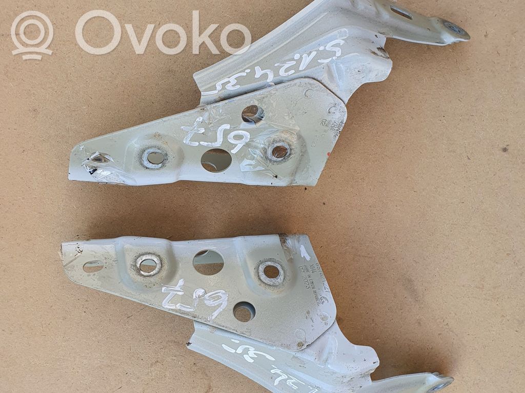 Skoda Scala Fender mounting bracket 