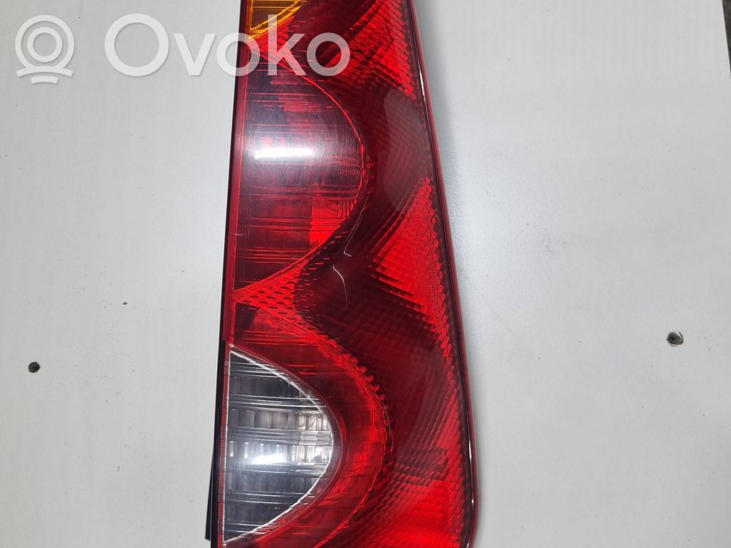 Rear/tail lights   22016752