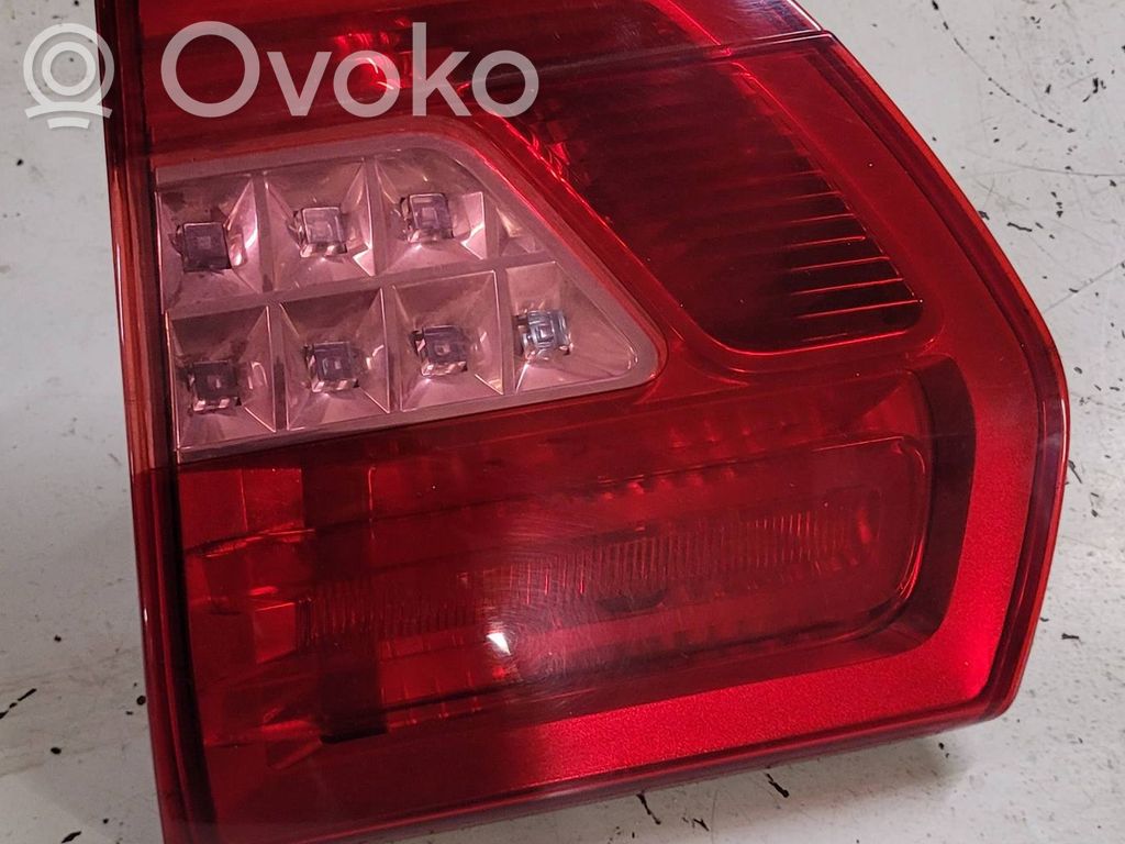 Citroen C5 Tailgate rear/tail lights 