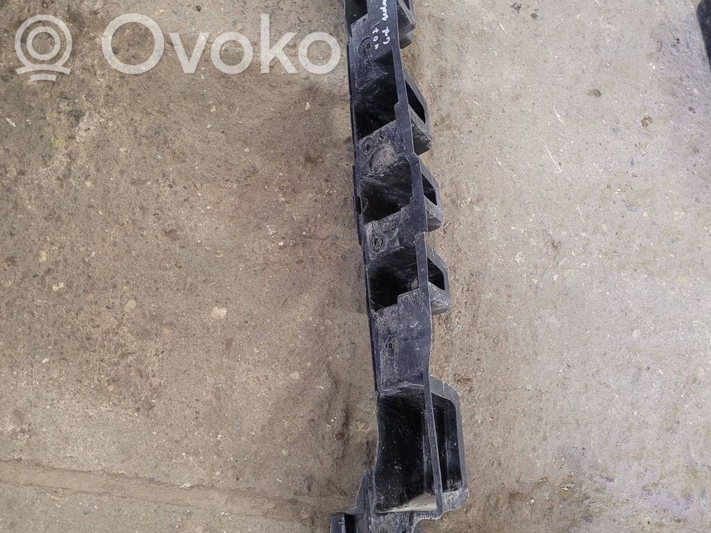 Peugeot 407 Travesaño del parachoques trasero 